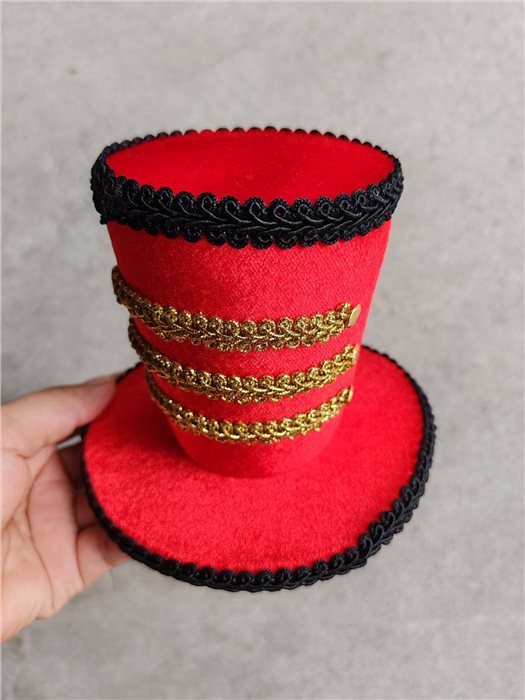 red circus kit， with clips