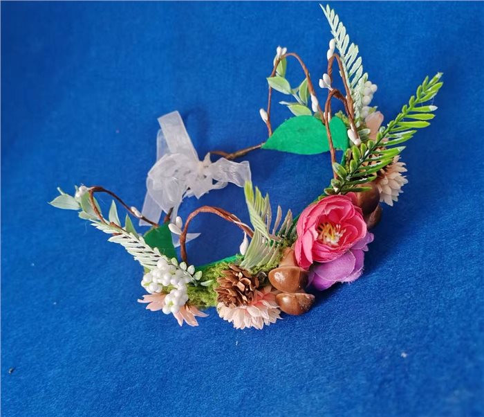 Forest princess flower wreath, with mushrooms